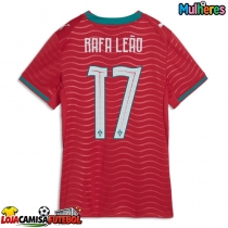 Camisa de Futebol Portugal Rafael Leao #17 Equipamento Principal Mulheres Mundo 2026 Manga Curta